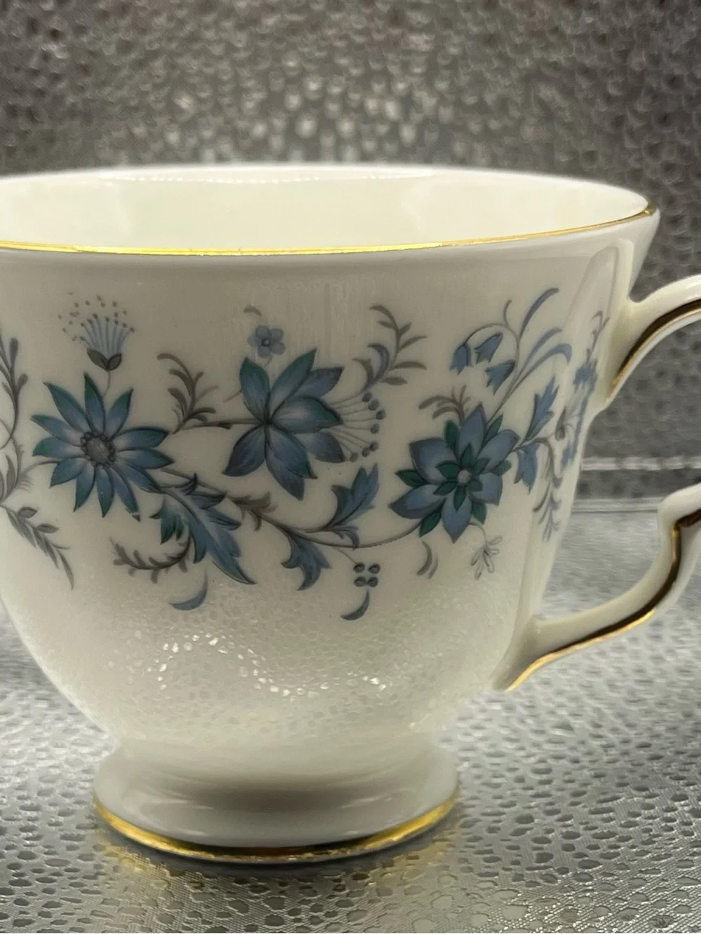 Colclough brand Bone China Teacup & Saucer in Blue Floral with Gold Trim E772